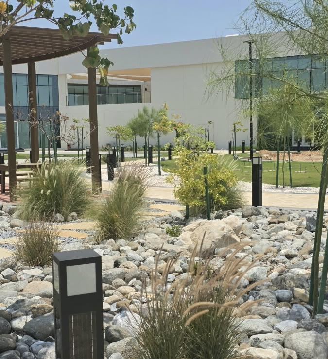 OMIFCO Club House: Gravel and planting beds